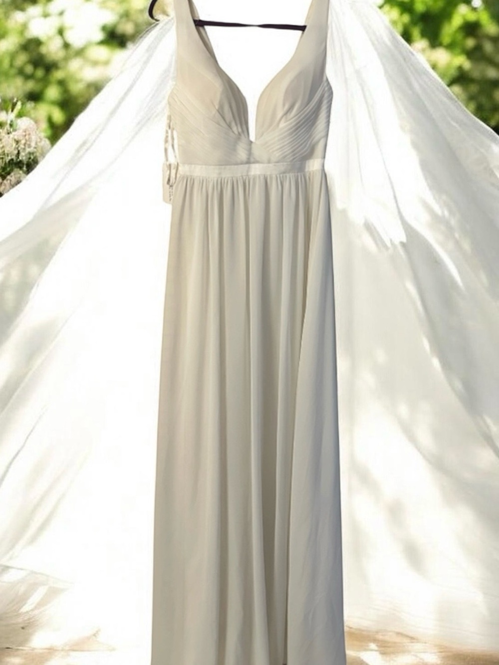 Elegant Ivory  white bridal V-Neck Chiffon Maxi Dress